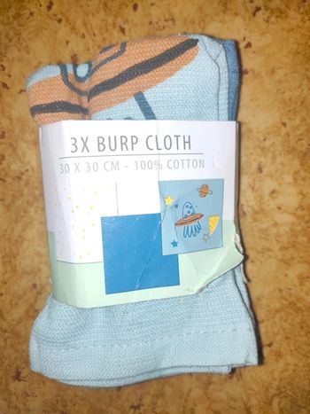 Lot 3 bavette bébé