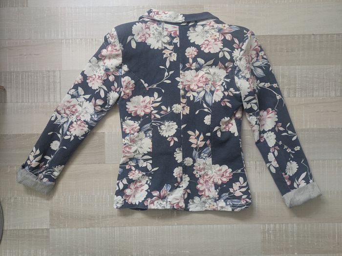 Veste - photo numéro 2