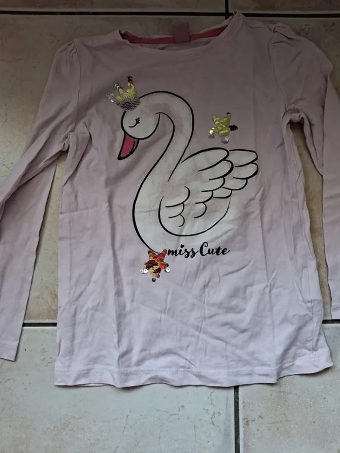 Tee shirt 7 8 ans - photo numéro 2