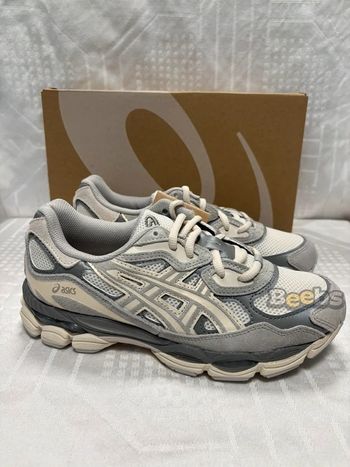 ASICS GEL-NYC Taille  41.5