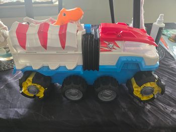 Camion dino  pat patrouille