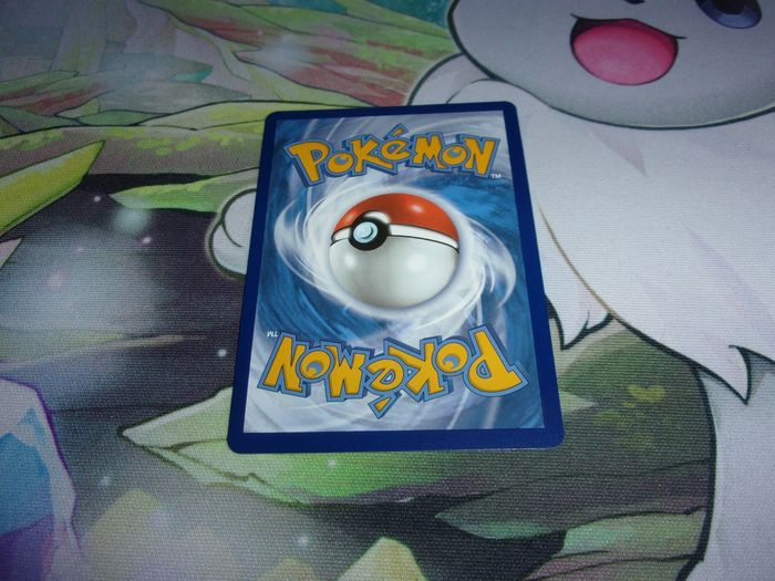 Carte Pokémon - Bruyverne V 117/203 full art brillante EB07 évolution céleste - FR - photo numéro 5