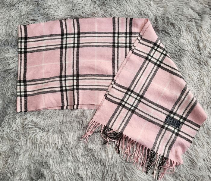 🌸 Écharpe Vintage Burberrys – Tartan Rose Layette 🌸 - photo numéro 3