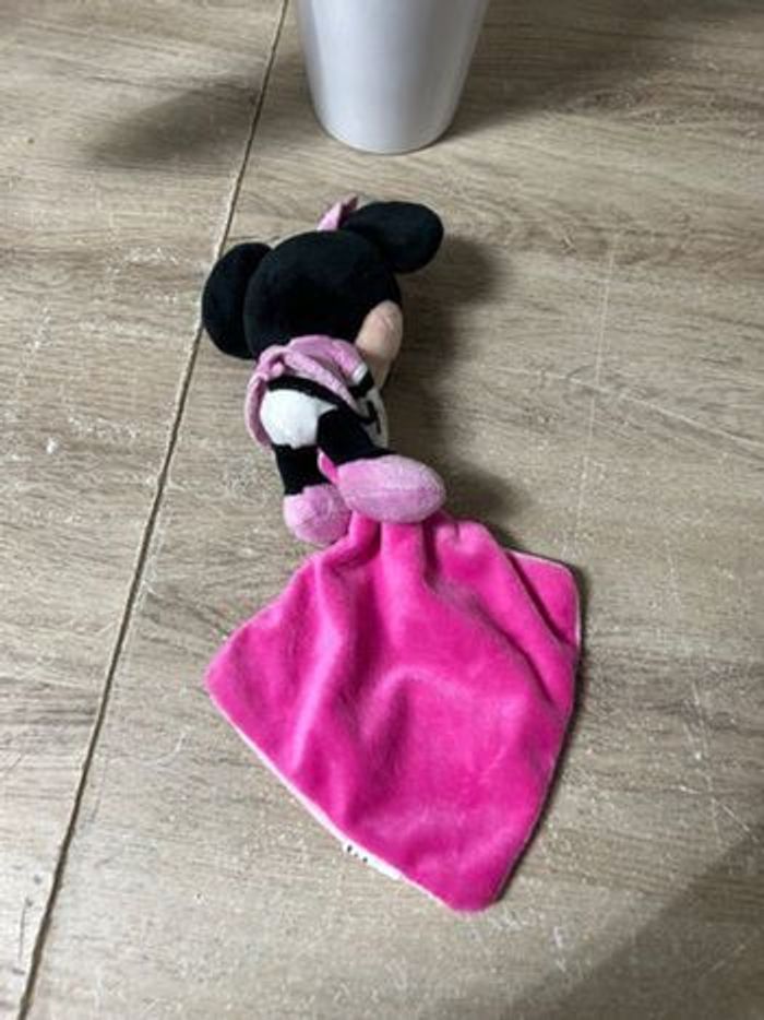 Doudou Minnie - photo numéro 4