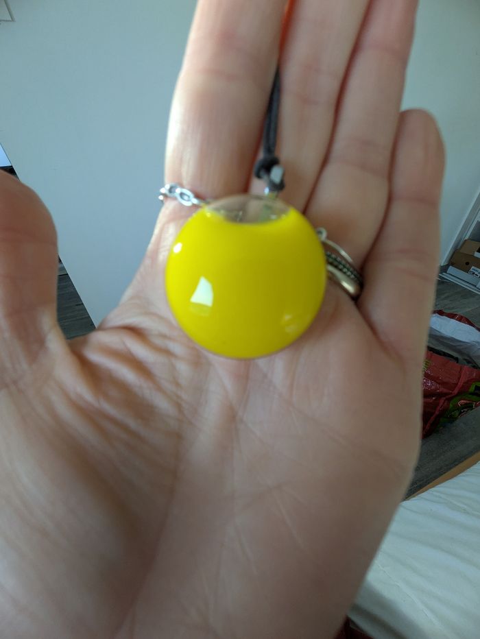 Collier Pylônes neuf - photo numéro 2