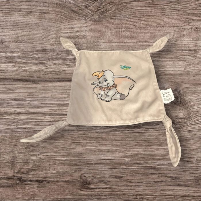 Doudou plat Dumbo Disney