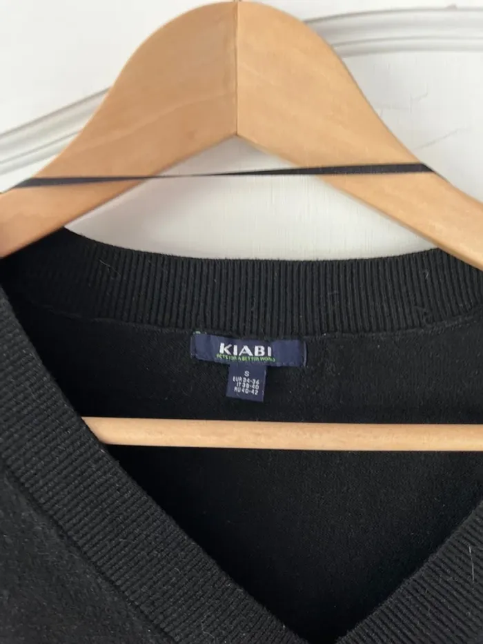 Lot 2 pulls col V – Kiabi – Taille S – Noir & Gris - photo numéro 3