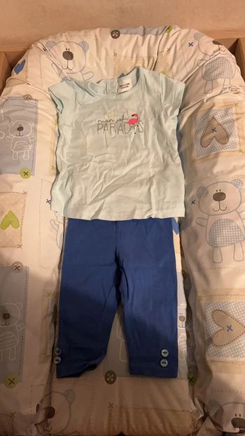 Tee-shirts + leggings