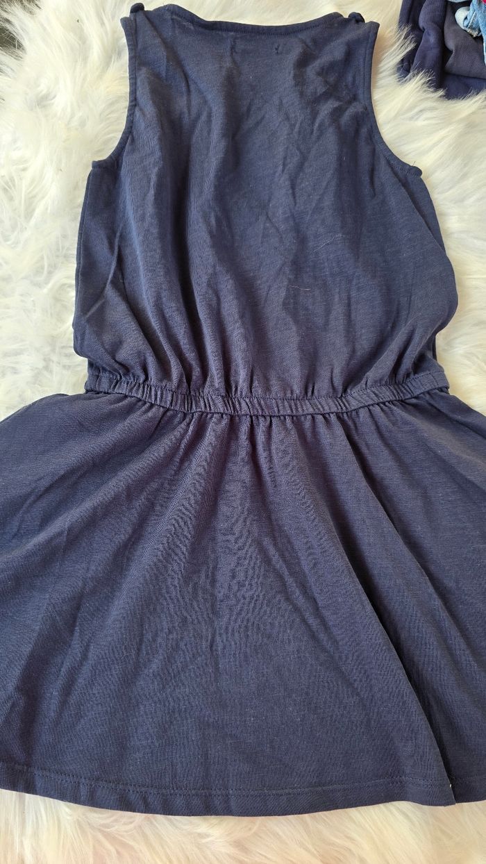 Neuve (non portée) 🏷🩷😍🤩 Robe 8 ans fille 🤩😍🩷 - photo numéro 4