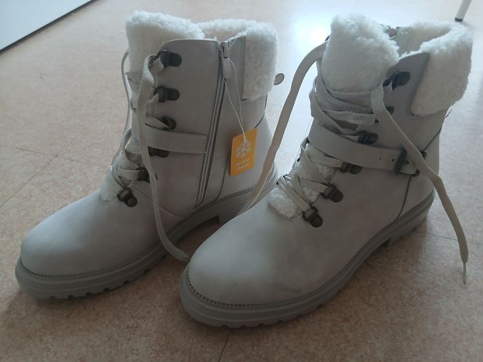 Bottines neuves - photo numéro 2