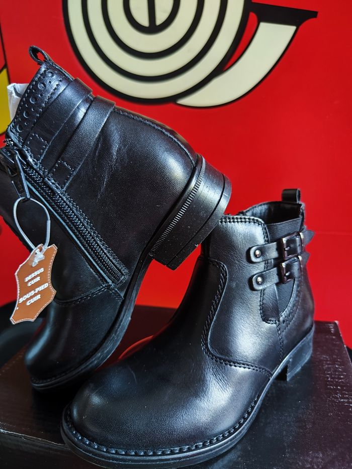 Bottines neuves taille 27 - photo numéro 2