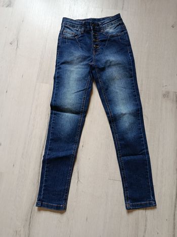 Jean marque john baner taille 11 ans