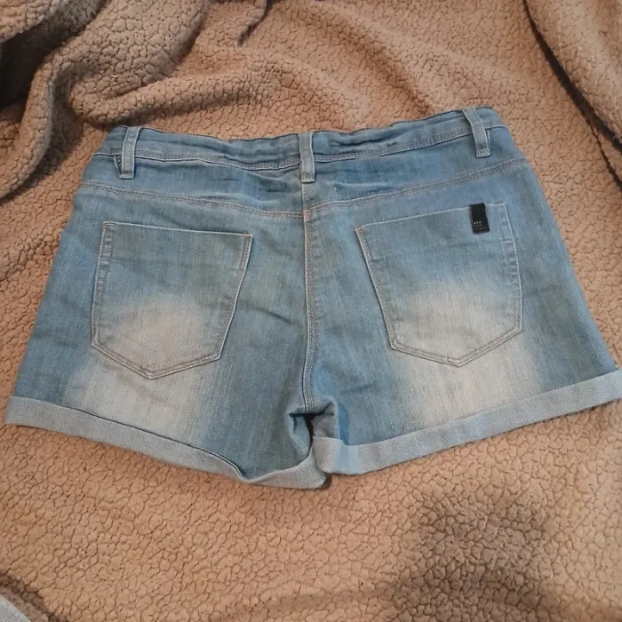 Short jean - photo numéro 2