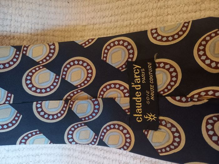 👔 Cravate vintage en soie Claude d’Arcy – Paris - photo numéro 4