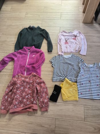 Lot fille 8 ans
