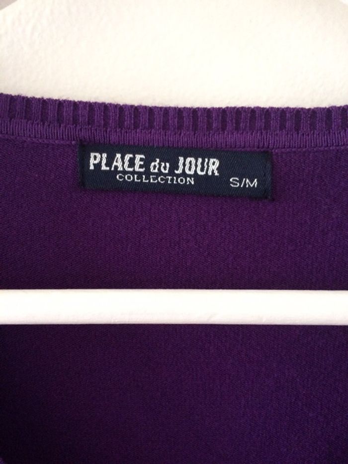 pull violet neuf taille S/M - photo numéro 4