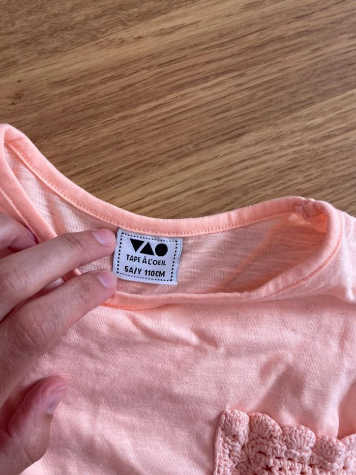 Lot de 2 t-shirts taille 5 ans - photo numéro 4