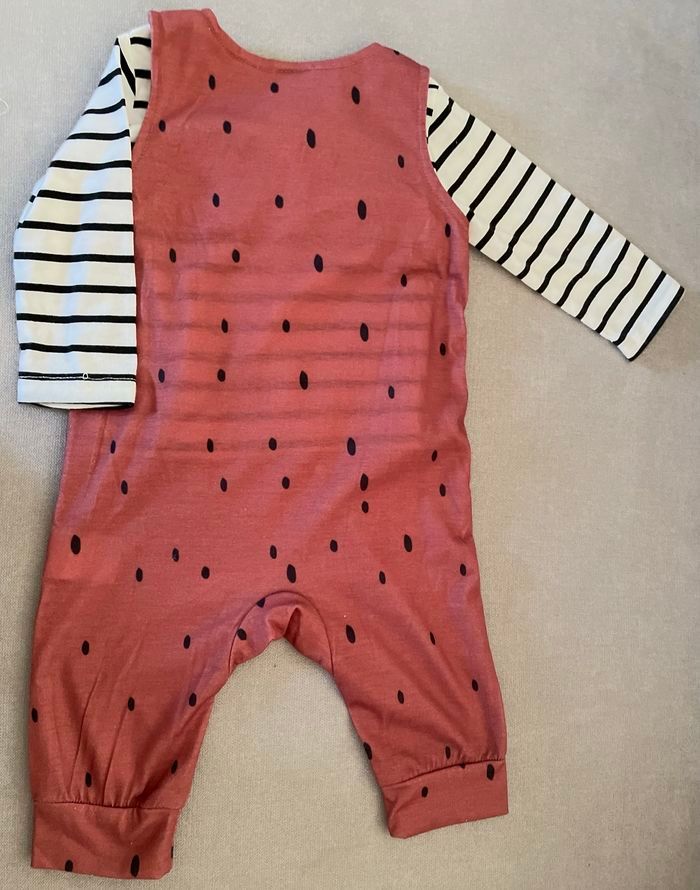 Jolie salopette PatPat 3-6 mois + tee-shirt NEUF - photo numéro 3