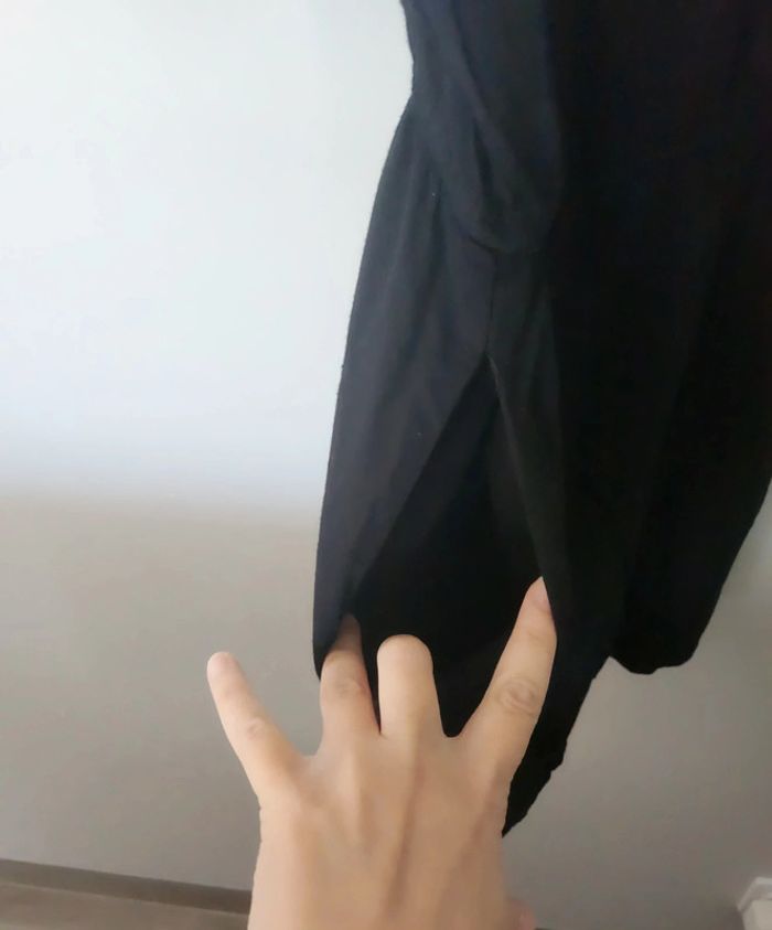 combi short a fines bretelles réglables à noire taille 40 H&M excellent état - photo numéro 7