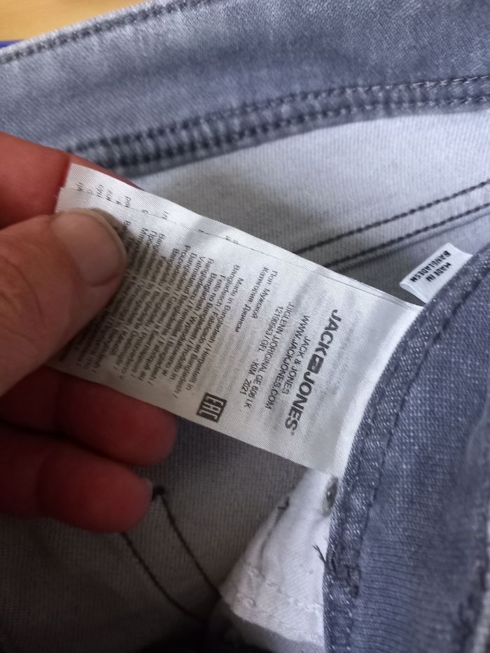 Jean slim marque jack& jones taille 42 - photo numéro 7