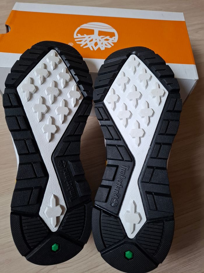 Timberland t.42 Neuf jamais porte, Imperméables,  valeur 140euro - photo numéro 5