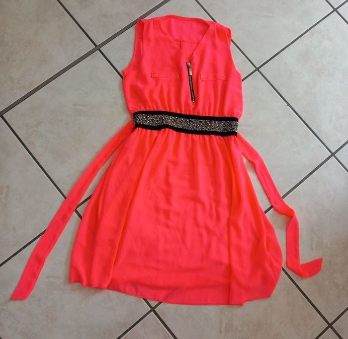 Robe fille taille 10/12 ans