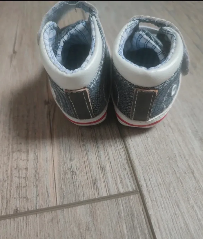 Baskets hautes comme neuve - photo numéro 2