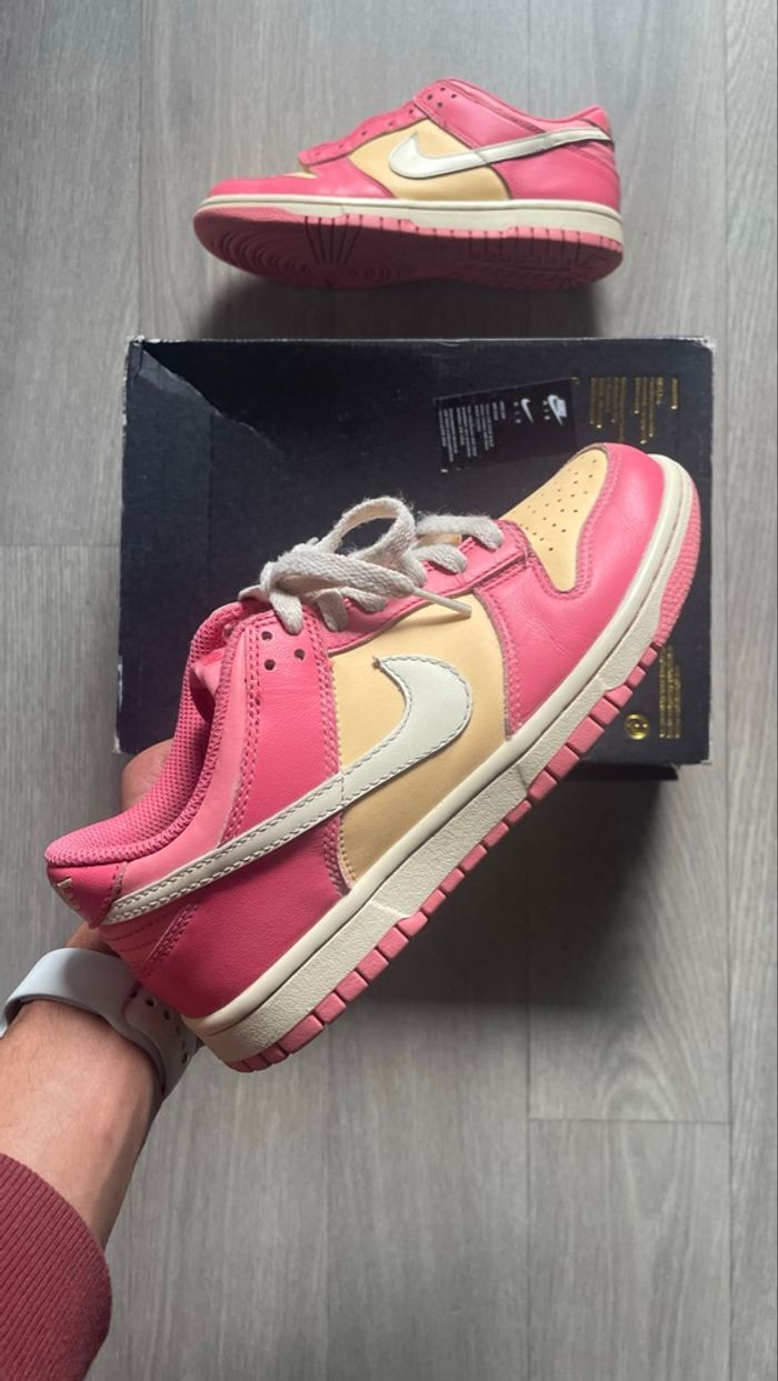 Nike Dunk Pink Cream Original 37.5 - photo numéro 5