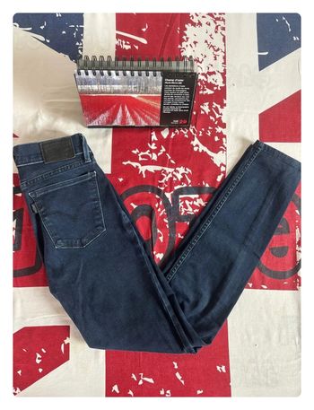 Jeans Levi’s super skinny taille 32 bleu marine