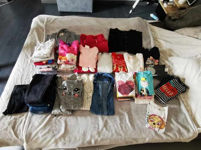 Lot vêtements fille 6 ans