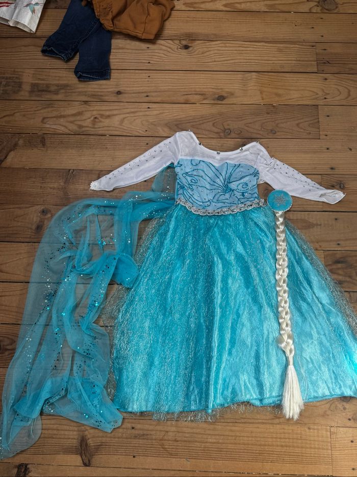 Déguisement reine des neiges taille 100