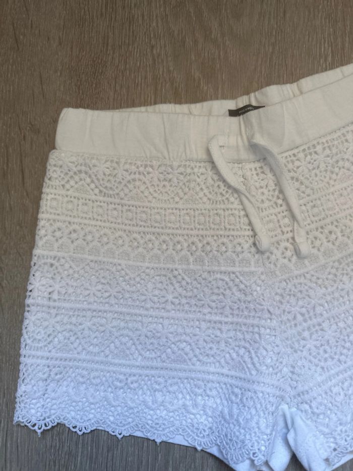 Short fille - photo numéro 2