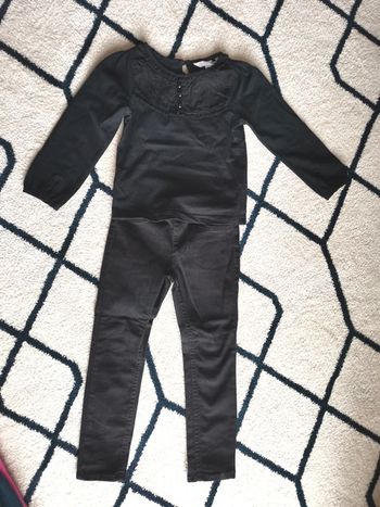 Ensemble pantalon jegging avec blouse manche longue noir