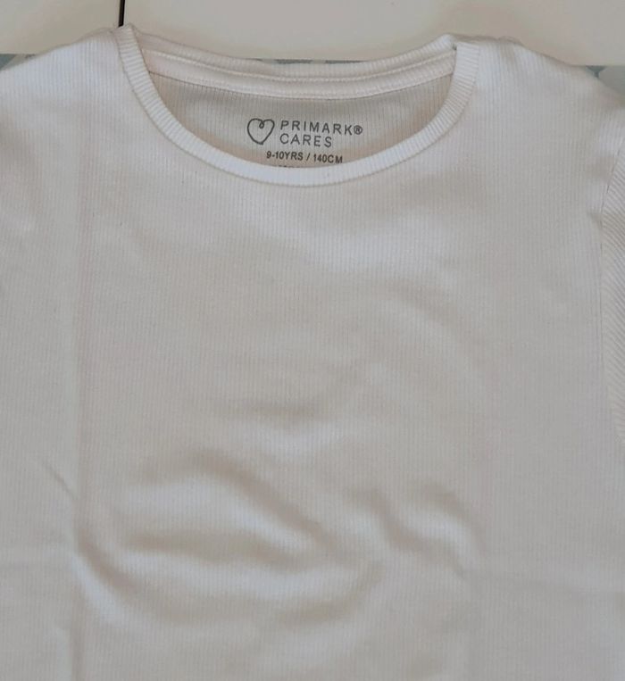 T-shirt Primark - 10A - photo numéro 2