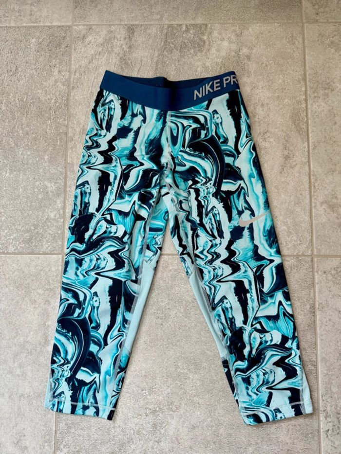 Legging de sport Nike Pro fille taille 10-12 ans parfait état comme neuf