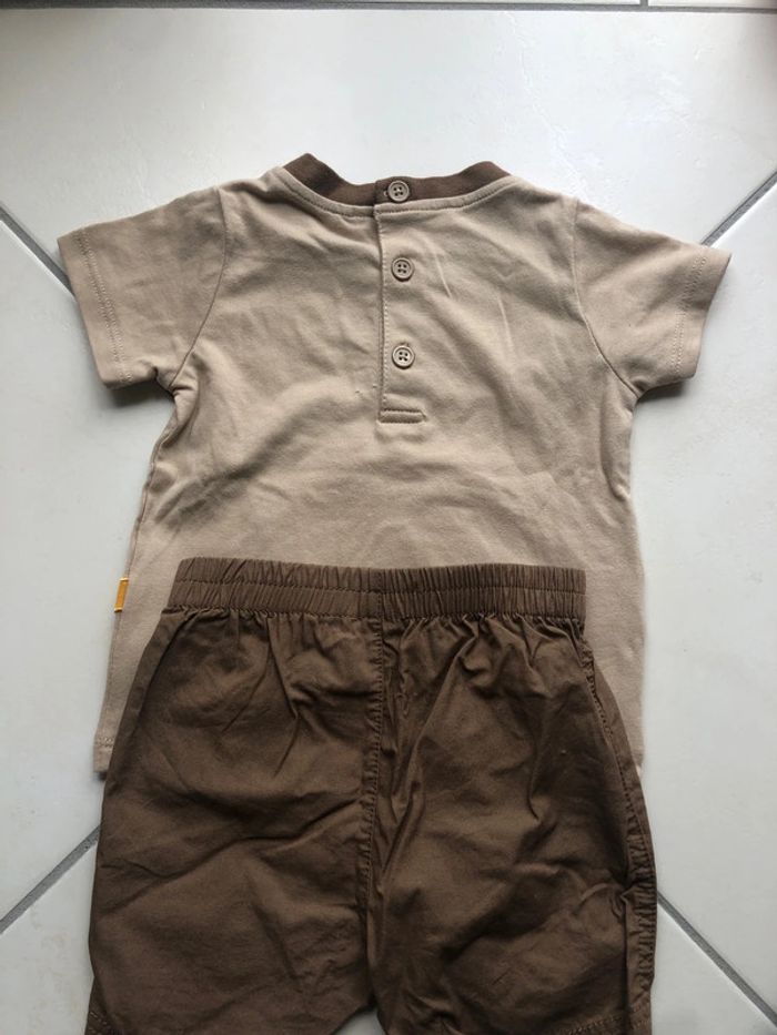 Ensemble short & tshirt 12 mois - photo numéro 2