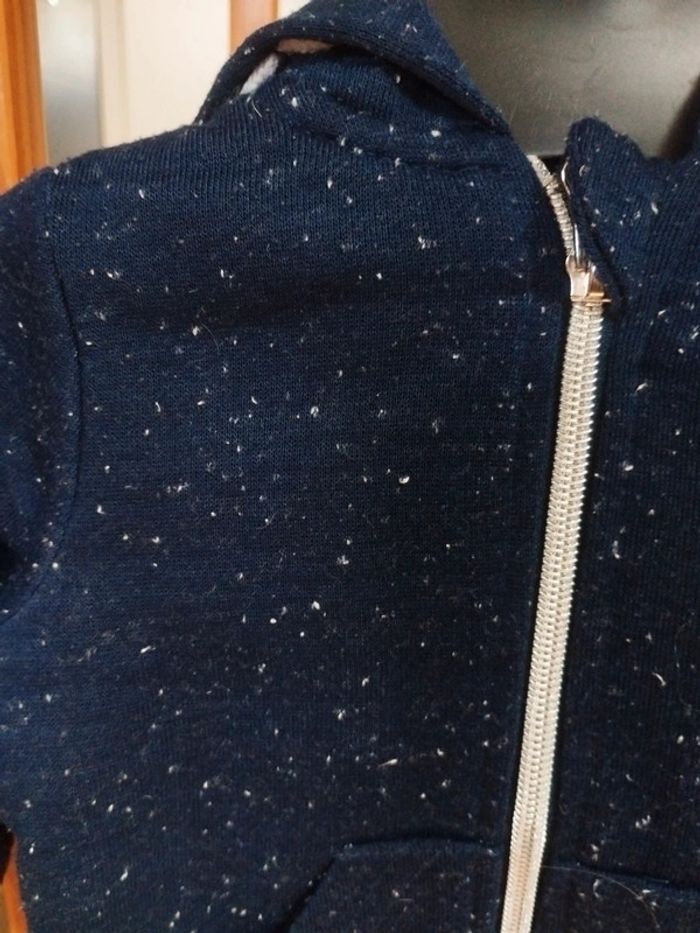 Gilet à capuche zippé bébé garçon taille 9 mois - photo numéro 2