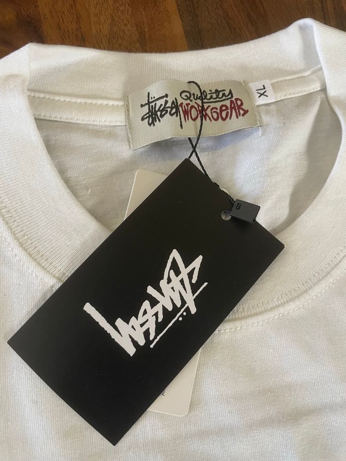 Tee shirt stüssy - photo numéro 3