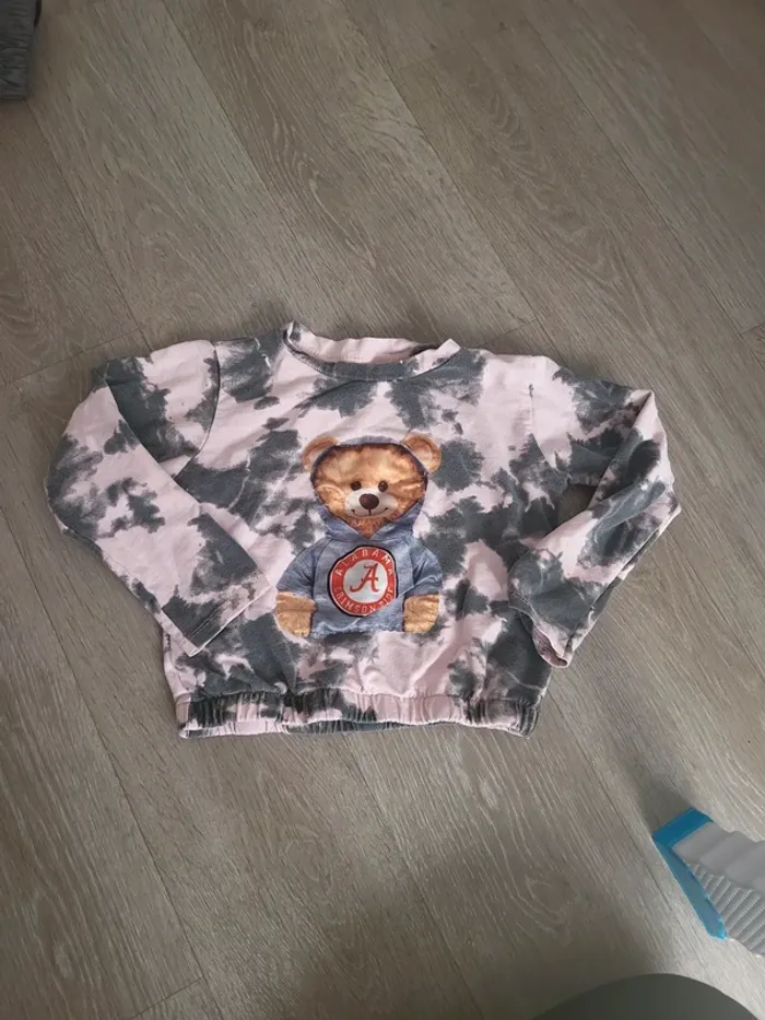 Pull taille 8 ans - photo numéro 2