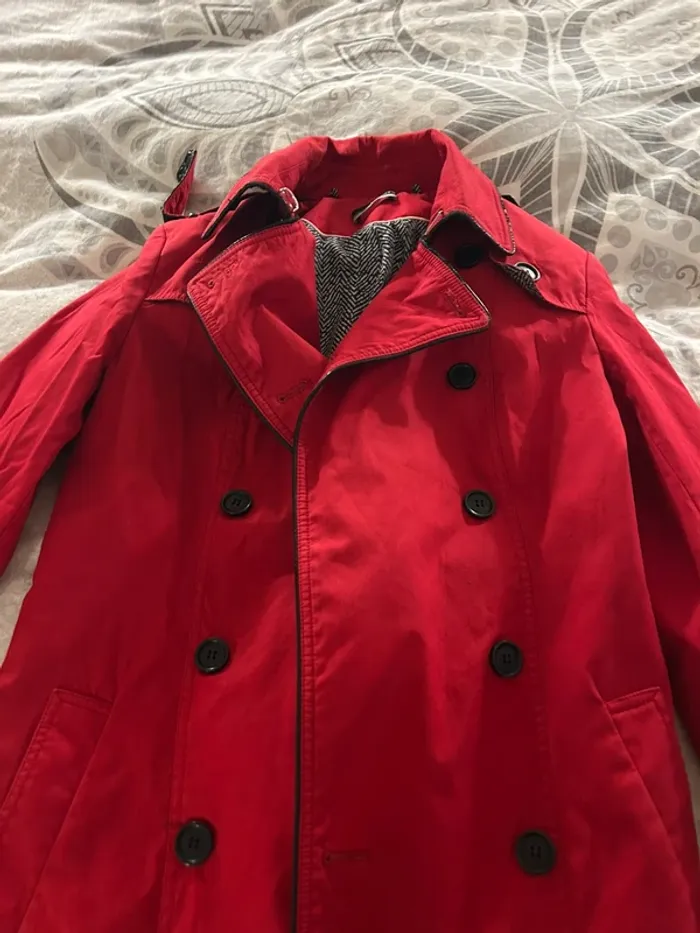 Veste rouge - photo numéro 2