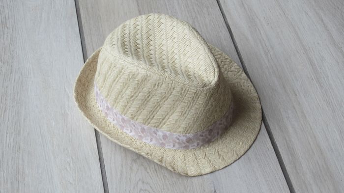 Chapeau neuf 48 cm - photo numéro 2