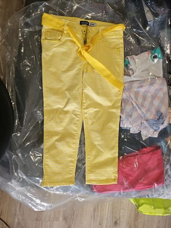 Très joli pantacourt