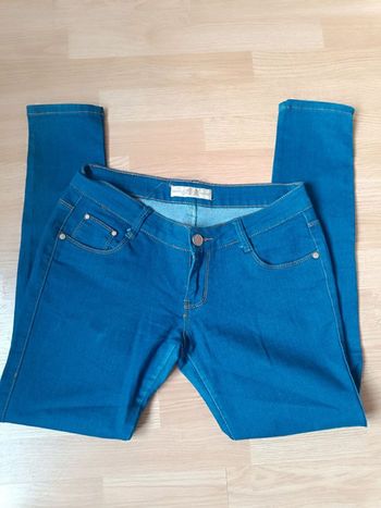 Jeans bleu fashion Miss T.40