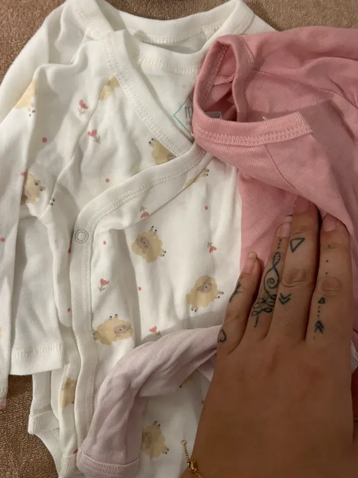 Lot 4 body - photo numéro 3