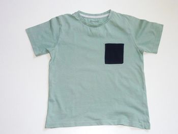 Tee shirt vert baudet 8 ans