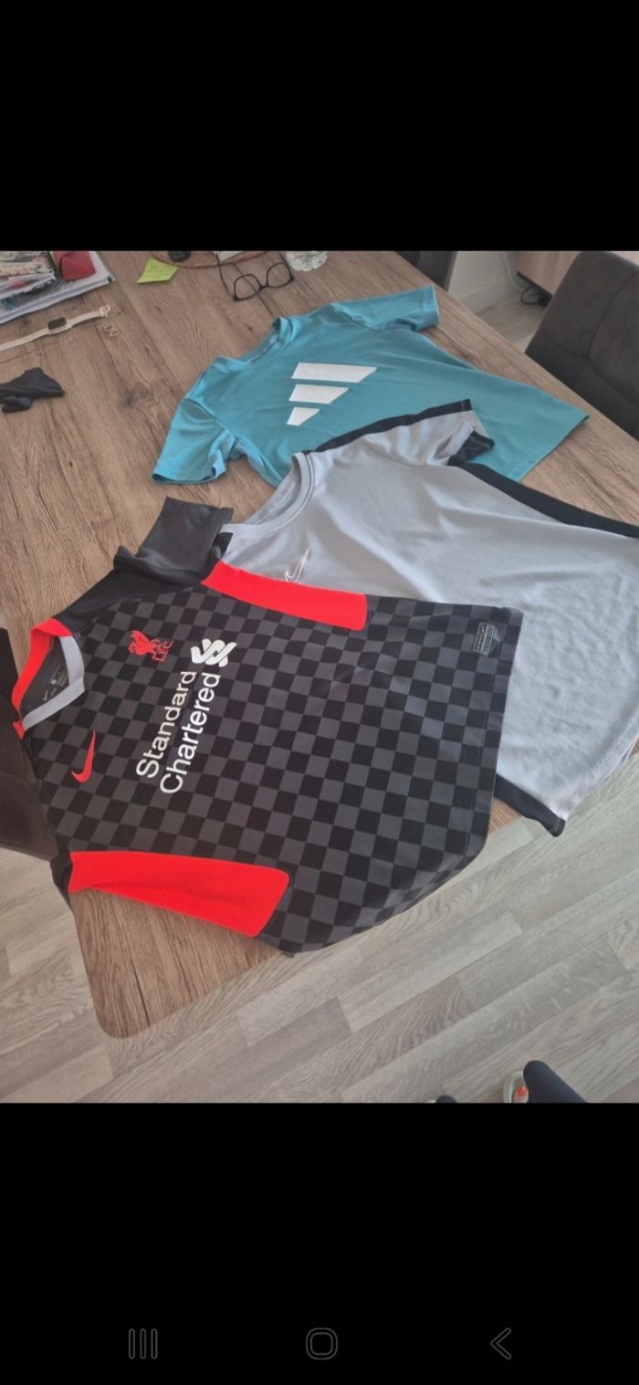 Lot 4 maillots foot1