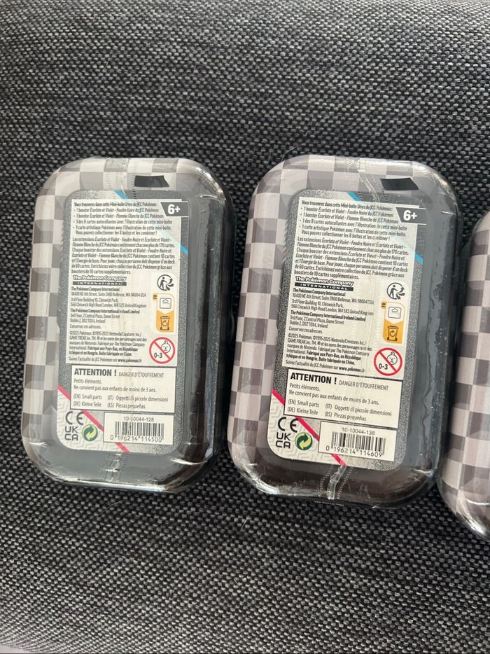 Artset Minitin Flamme Blanche / Flamme Noire 10.5 Pokémon - photo numéro 9