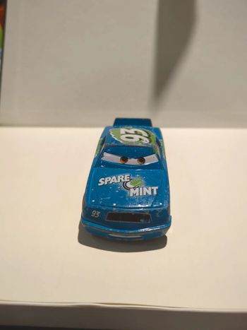 voiture Disney cars spare mint