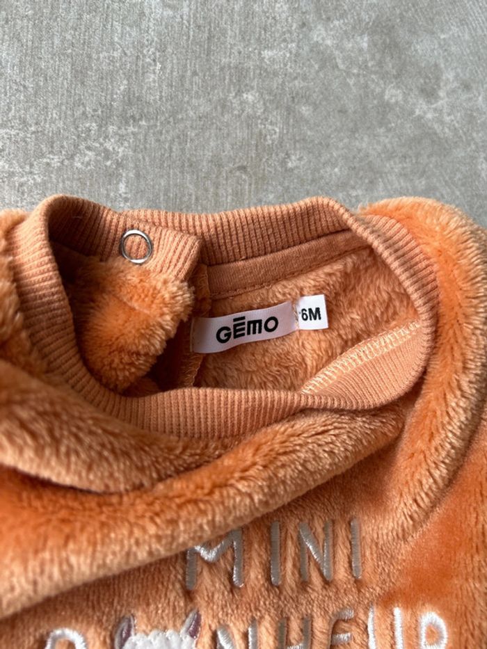 Pull bébé orange 6 mois - photo numéro 3