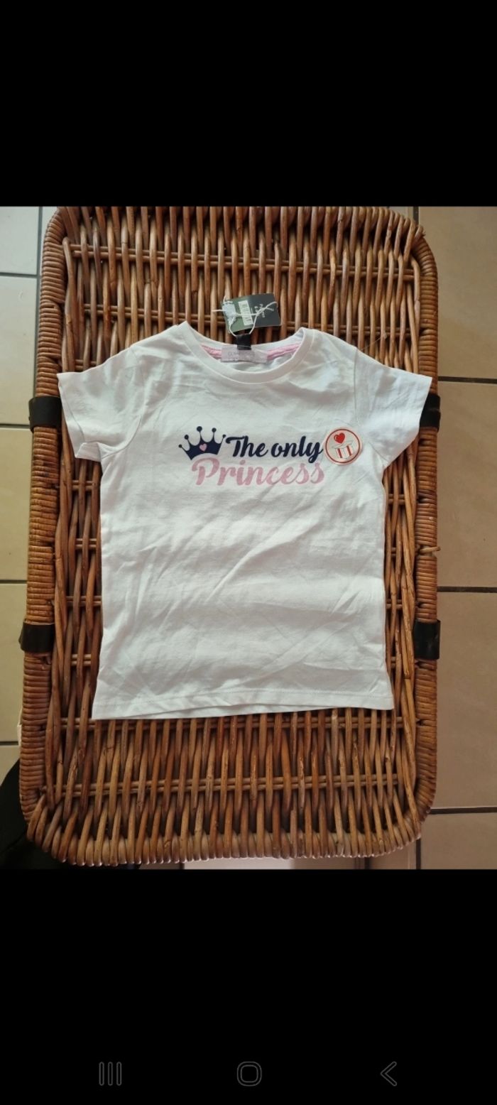 Lot de 2 pyjamas fille " the only princess" neufs 6 ans - photo numéro 2